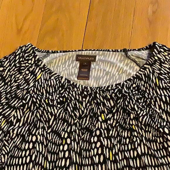 Multiples black and white blouse, great condition, size large. - Picture 2 of 6